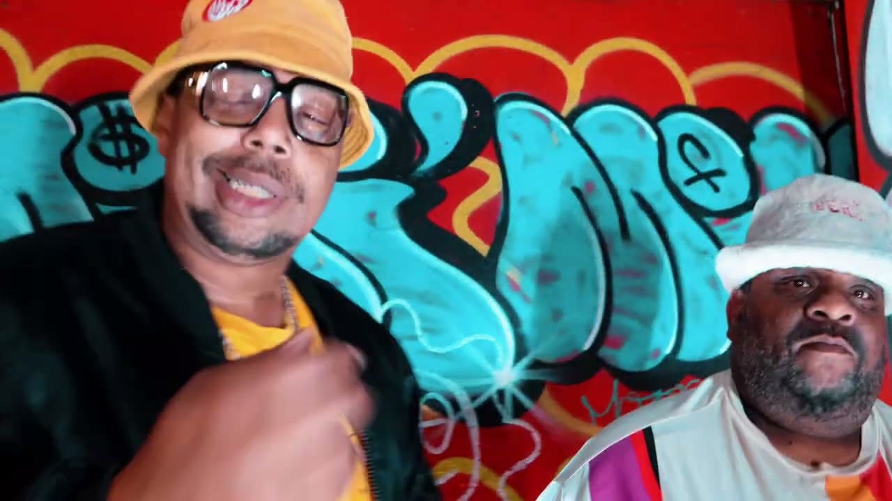 “QR Code” MC Random Featuring John Que